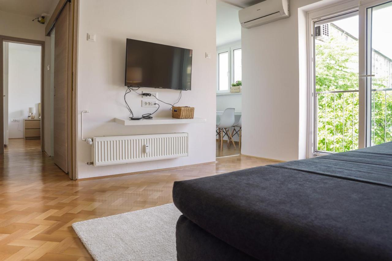 Bright Apartment Λιουμπλιάνα Εξωτερικό φωτογραφία