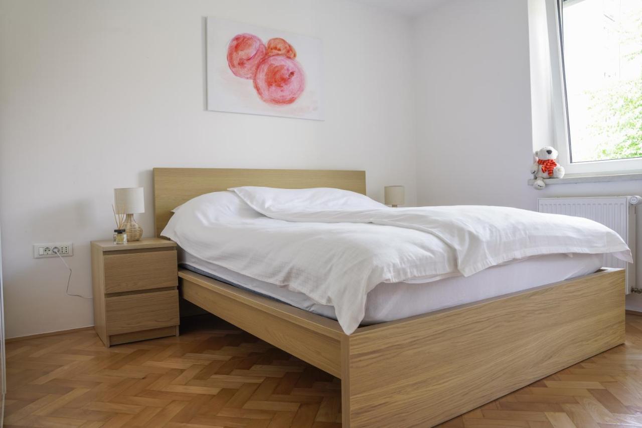 Bright Apartment Λιουμπλιάνα Εξωτερικό φωτογραφία